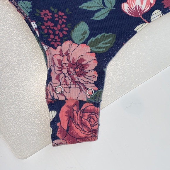 Garage floral body suit - Picture 4 of 4